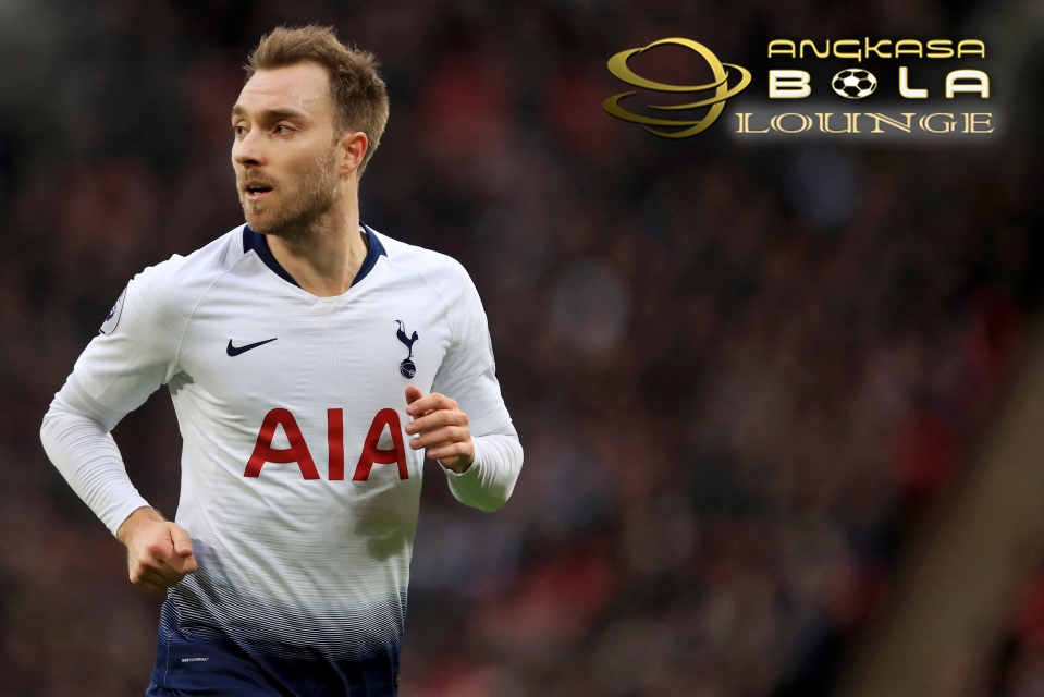 Christian Eriksen Bidik Pindah ke Manchester United