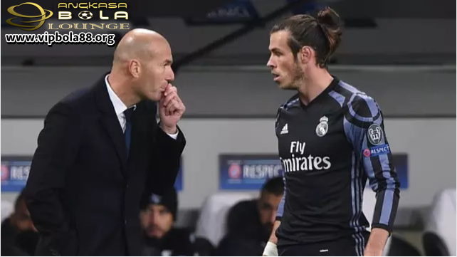 Pelatih Real Madrid Bantah Tidak Menghormati Gareth Bale