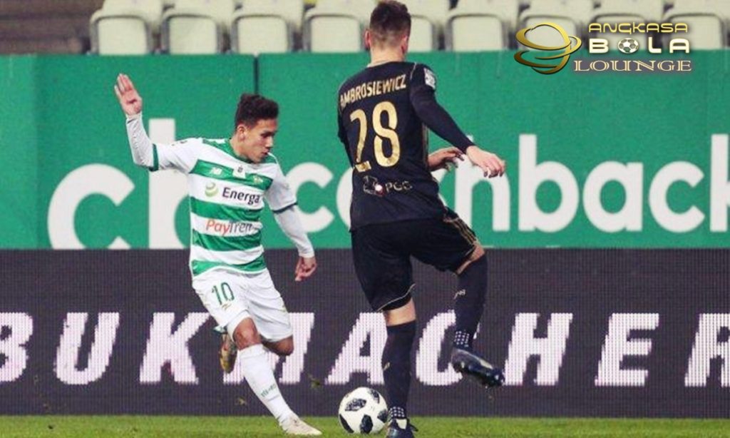 Egy Maulana Vikri Antar Lechia Juara