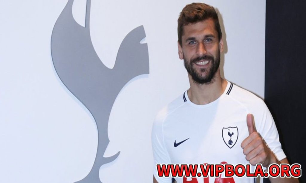 Manchester United Selangkah Lagi Rekrut Fernando Llorente