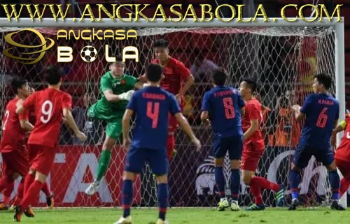 ANGKASA bola