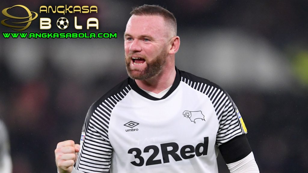 Wayne Rooney Cederai Anak Asuhnya Sendiri Hingga Absen