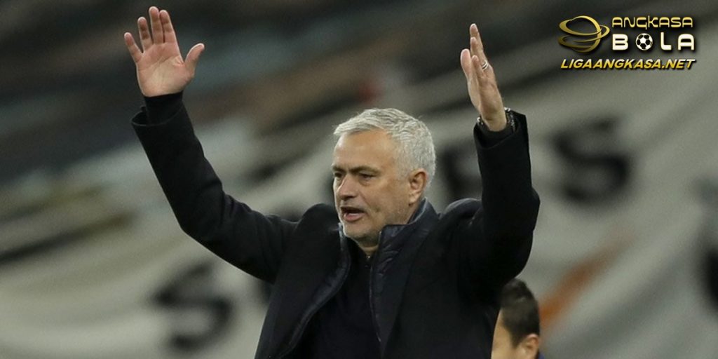 Liverpool Krisis Cedera Mourinho Lihat Daftar Tim Mana Cederanya