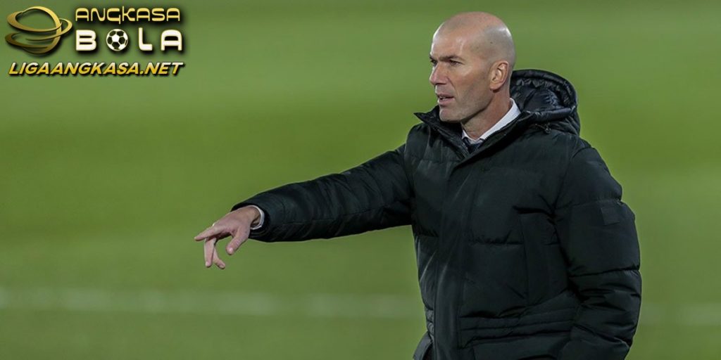 Respon Zidane Soal Klaim Kontroversial Koeman Sungguh Mengganggu