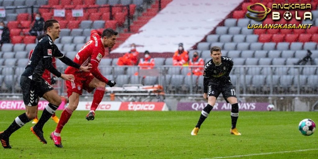 Robert Lewandowski Pecahkan Rekor Bundesliga Berusia 52 Tahun