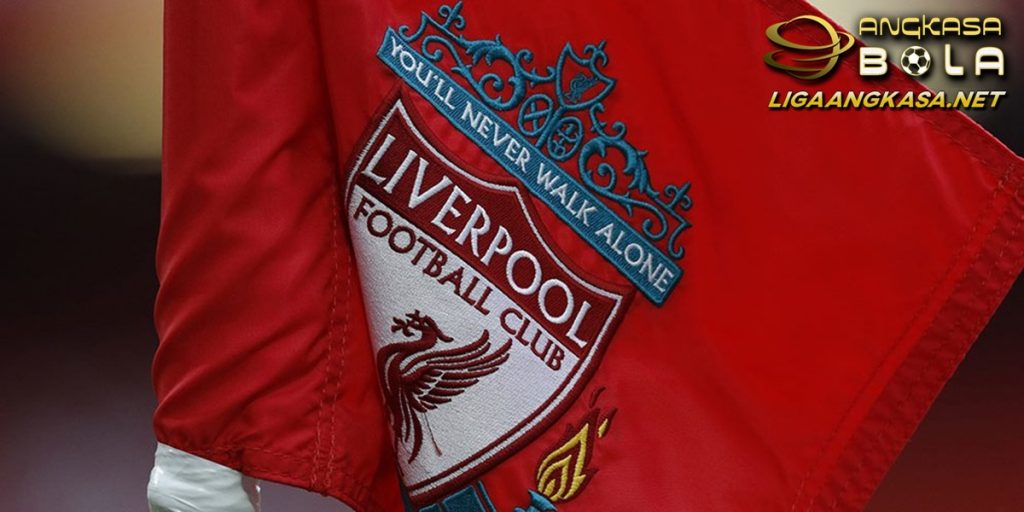 Pengganti Georginio Wijnaldum Liverpool Bidik Gelandang AZ Alkmaar