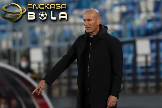 Tak Ada Zinedine Zidane Lagi di Real Madrid