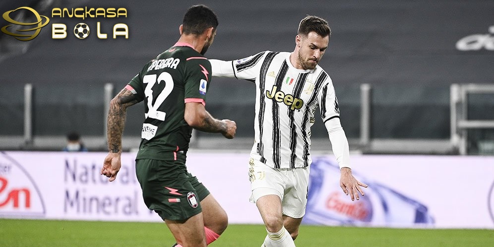 Aaron Ramsey Frustrasi, Tapi Masih Betah di Juventus