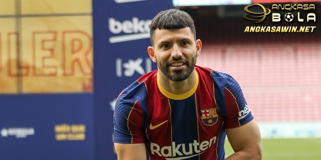 Demi Barcelona Aguero Potong Gaji Rp300 Miliar