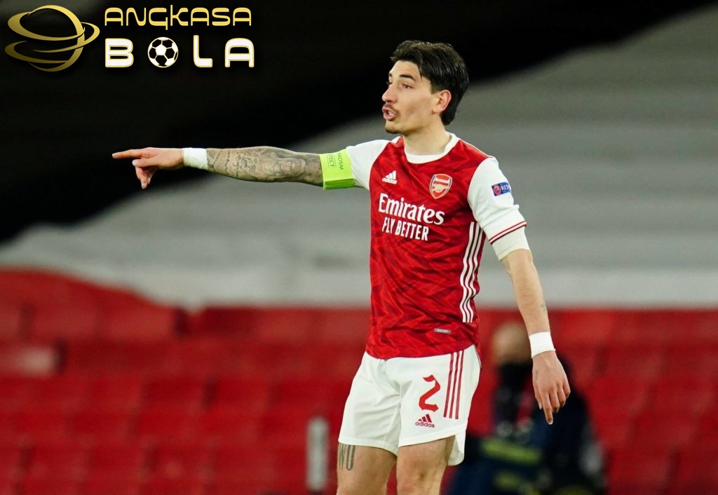 Bellerin Ngebet Cabut dari Arsenal