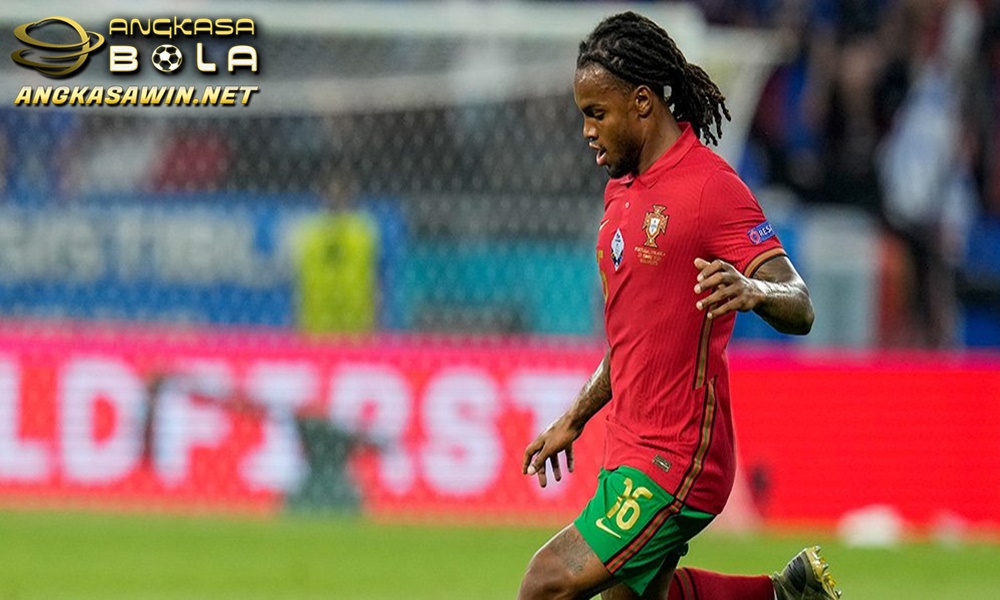 Barcelona Sepakati Transfer Renato-Sanches?