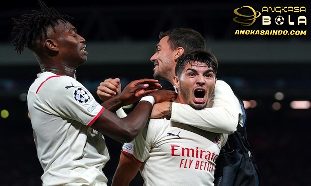 AC-Milan Pulang dari Anfield