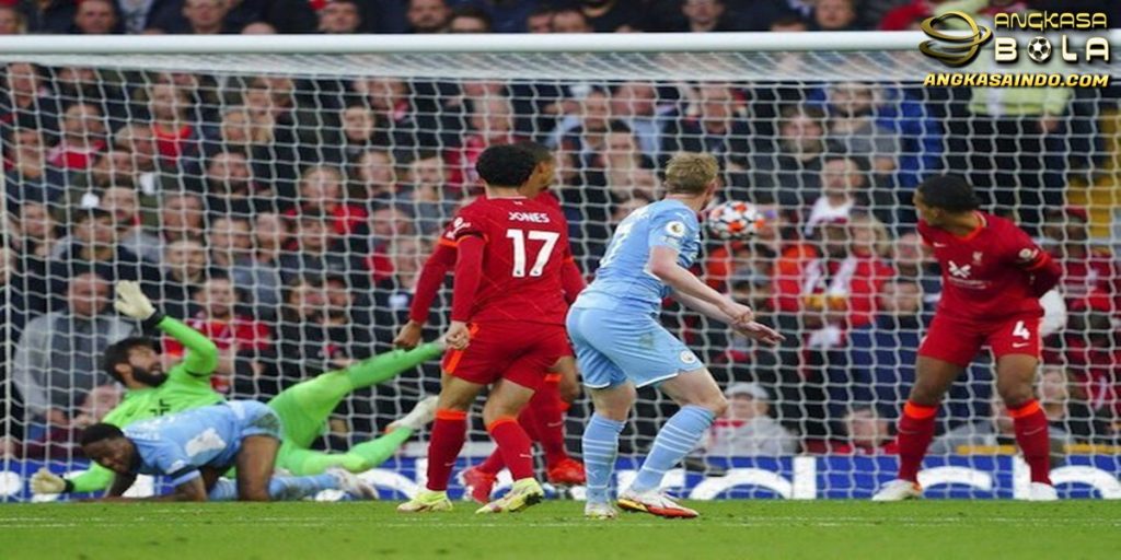 De Bruyne Akui Manchester City Beruntung tak Kalah dari Liverpool