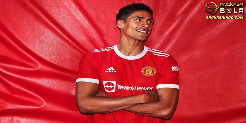 Paul Pogba di Balik Kepindahan Raphael Varane ke Manchester United