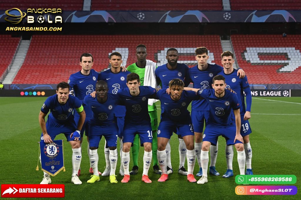 The Blues mampu meraih prestasi yang mengagumkan.