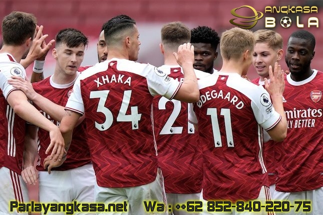 Arsenal Memang Tidak Sanggup Terima Tantangan Empat Besar