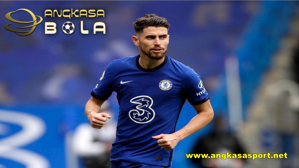 Jorginho Dicoret dari Daftar Belanja Barcelona