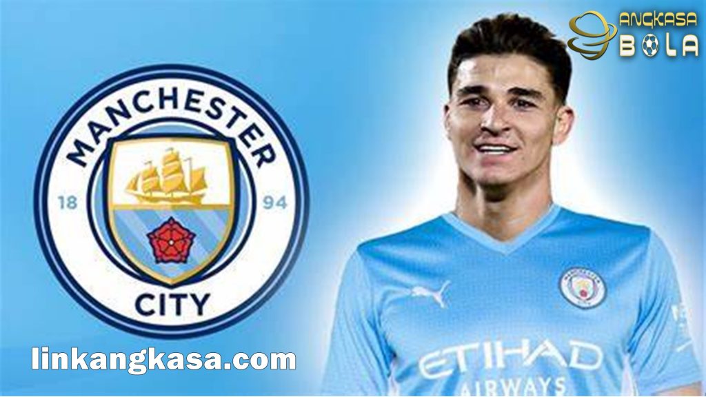 Cuma Jadi Ban Serep di Manchester City, Julian Alvarez